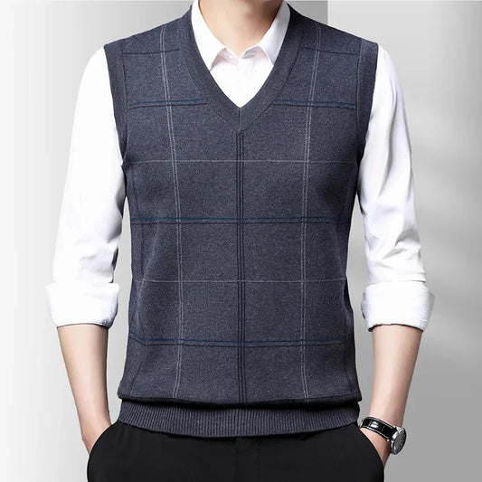 Men’s Plaid V-Neck Sweater Vest – Slim Fit Knit Sleeveless Pullover