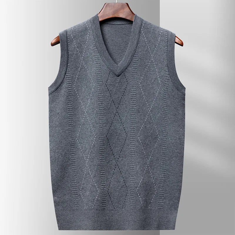 Men’s Plaid V-Neck Sweater Vest – Casual Pullover