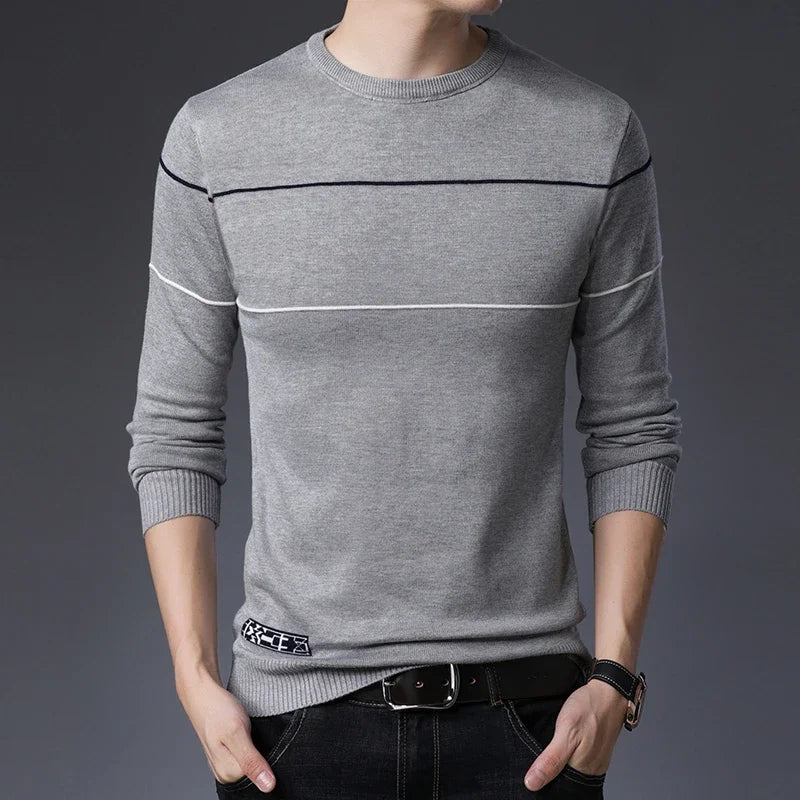 Classic Solid Knit Sweater for Men – Slim Fit Casual Pullover