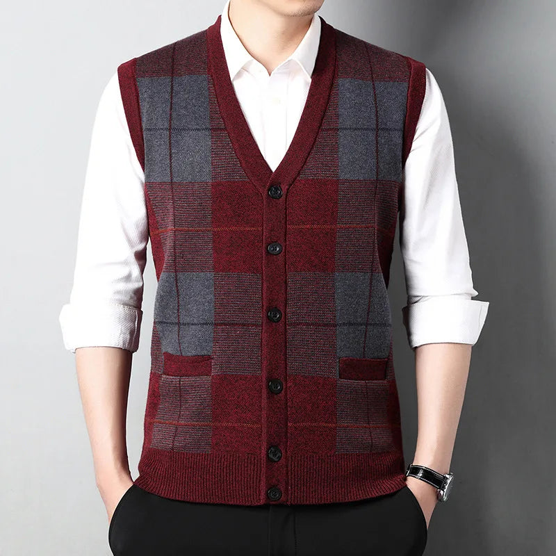 Men’s Plaid V-Neck Sweater Vest – Slim Fit Casual Knit