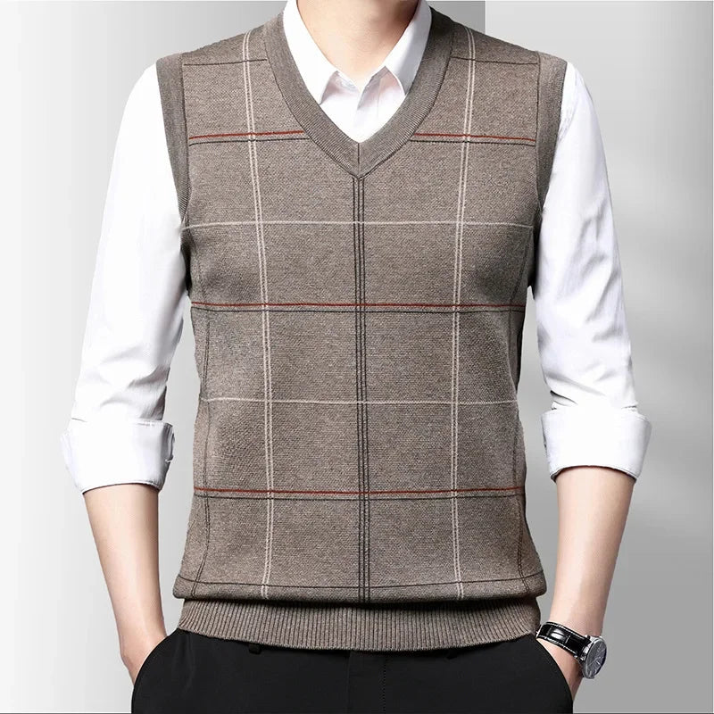 Men’s Plaid V-Neck Sweater Vest – Slim Fit Knit Sleeveless Pullover